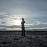 Technoir faller samman på nytt album